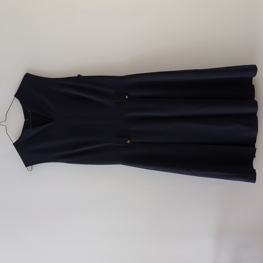 Tahari  Sleeveless Dress Size 8